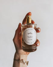 Load image into Gallery viewer, Dark Amber & Sandalwood Room Mist - JosieBear