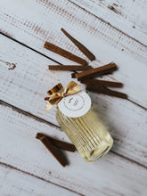 Load image into Gallery viewer, Dark Amber& Sandalwood Reed Diffuser - JosieBear