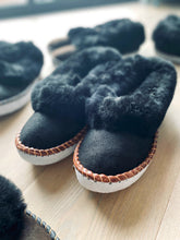 Load image into Gallery viewer, Mens Black Range Sheepskin Slippers Lucky Dip - JosieBear
