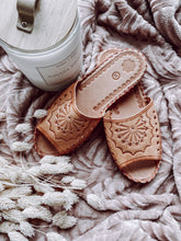 Load image into Gallery viewer, Wanderlust Open Toe Slippers - JosieBear